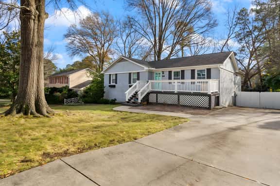 Most Sought-After Area! 4-BR w/ Gym & Fire Pit! - Image 1