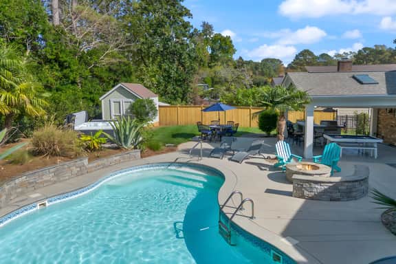 The Raleigh Resort House w/ pool+hot tub+ game room